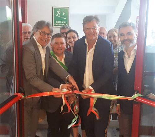 L'assessore regionale Sergio Emidio Bini all'inaugurazione della nuova sede di Confcommercio a Latisana